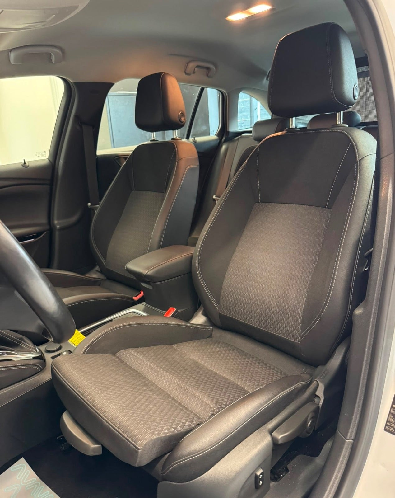 undefined Opel Astra fra 2017