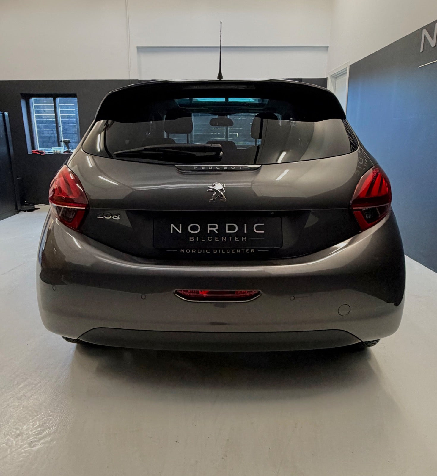 undefined Peugeot 208 fra 2019
