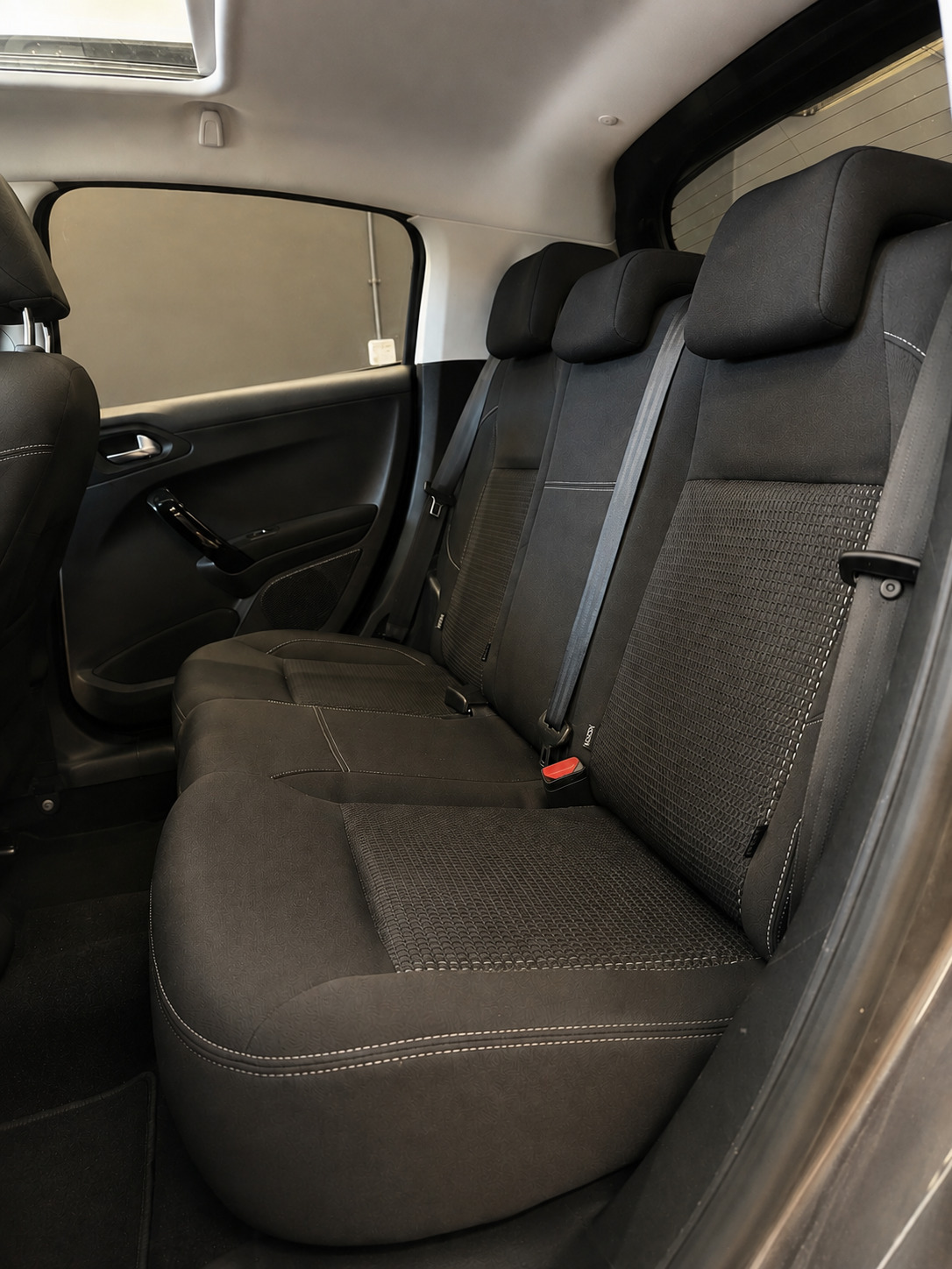 undefined Peugeot 208 fra 2019