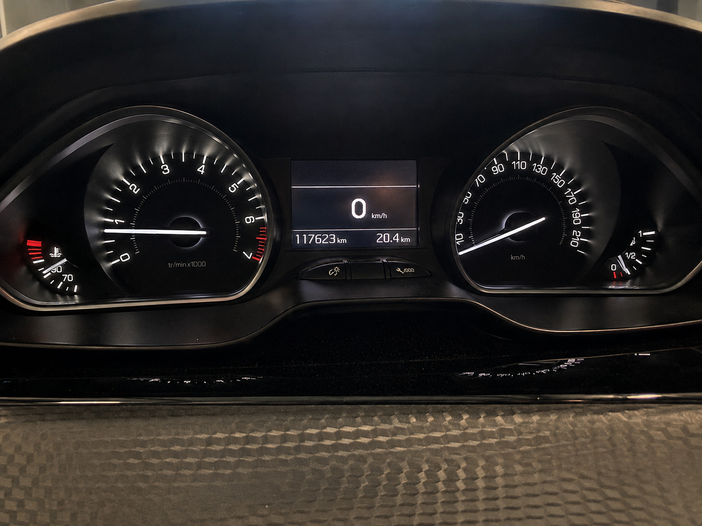 undefined Peugeot 208 fra 2019