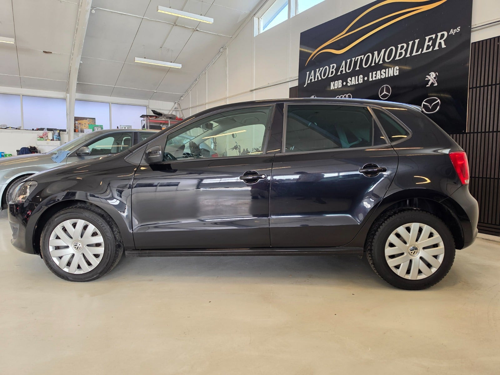 Sort VW Polo fra 2014