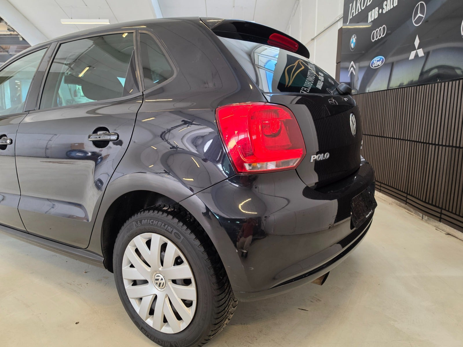 Sort VW Polo fra 2014