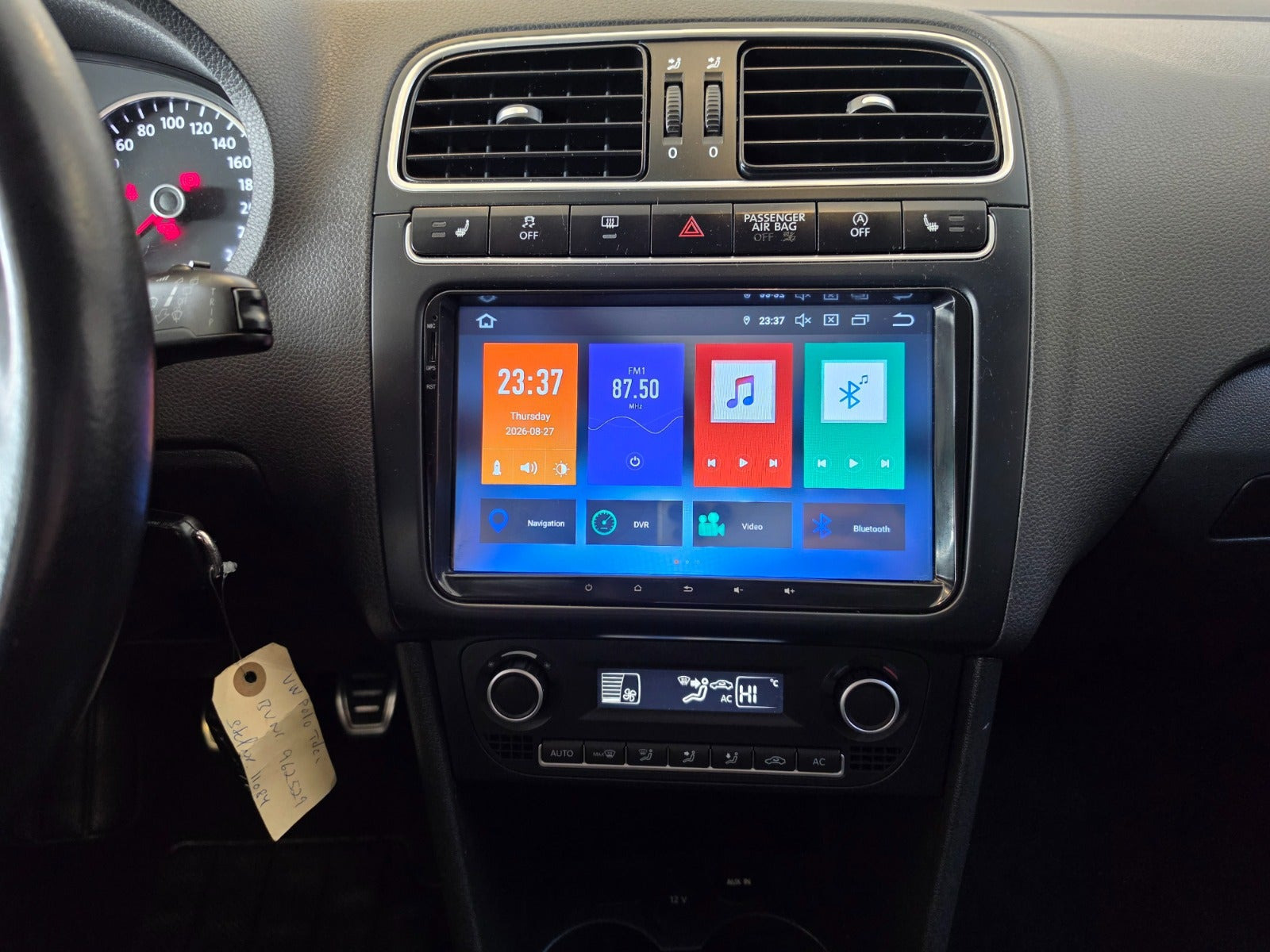 Sort VW Polo fra 2014