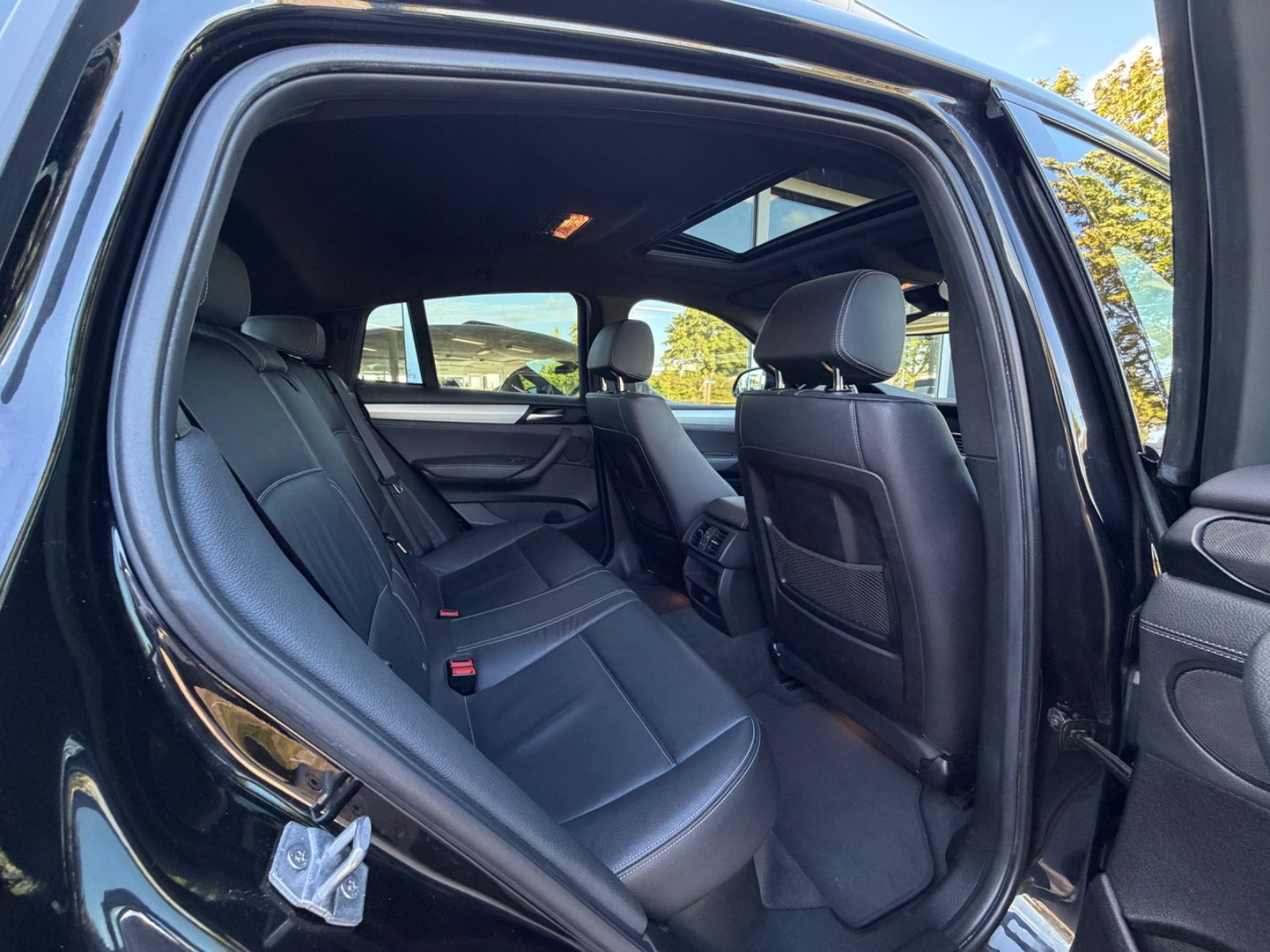 Sort BMW X4 fra 2018