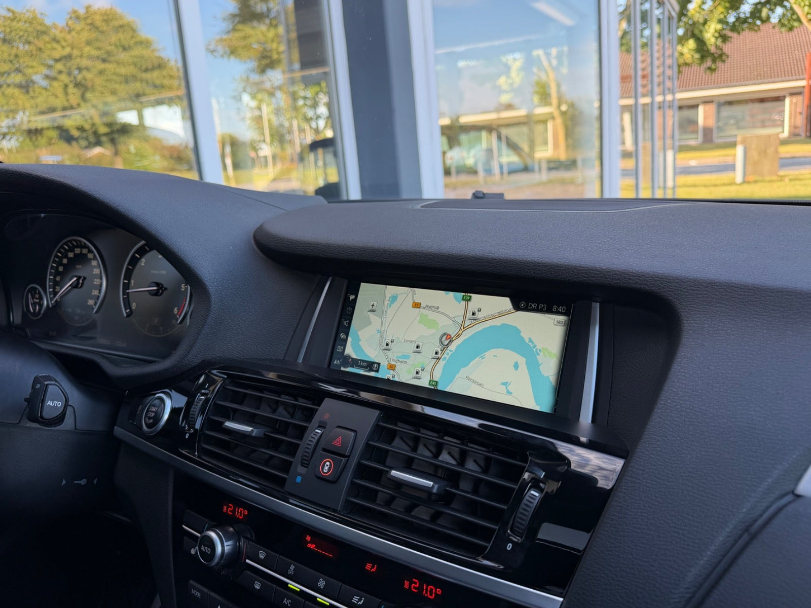 Sort BMW X4 fra 2018