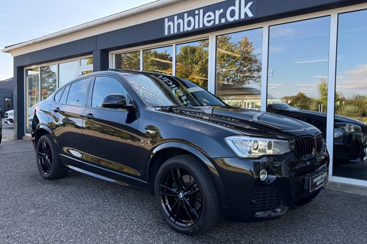 Sort BMW X4 fra 2018