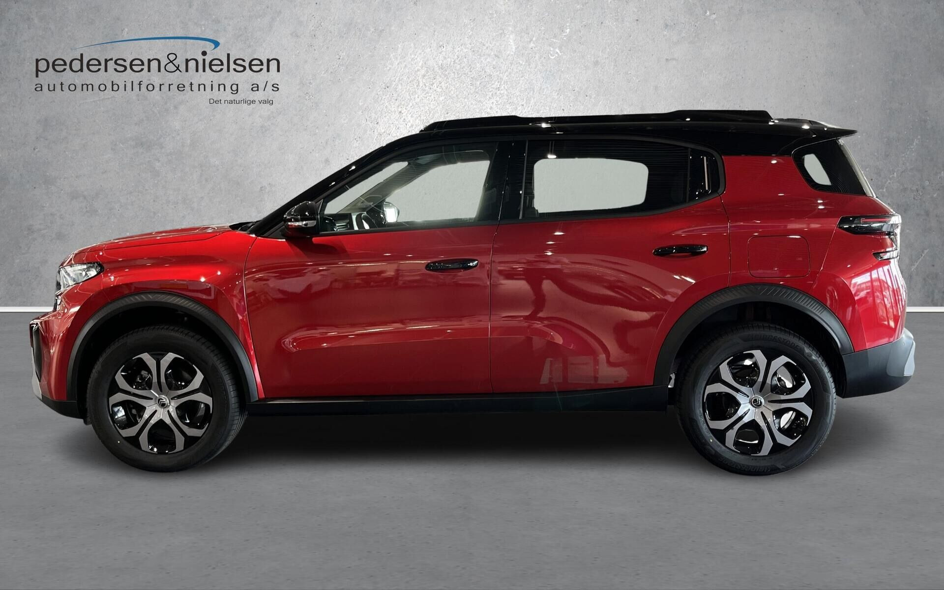Rød Citroën e-C3 Aircross fra 2026