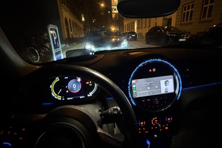 Grøn Mini Cooper SE fra 2021