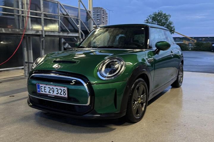 Grøn Mini Cooper SE fra 2021