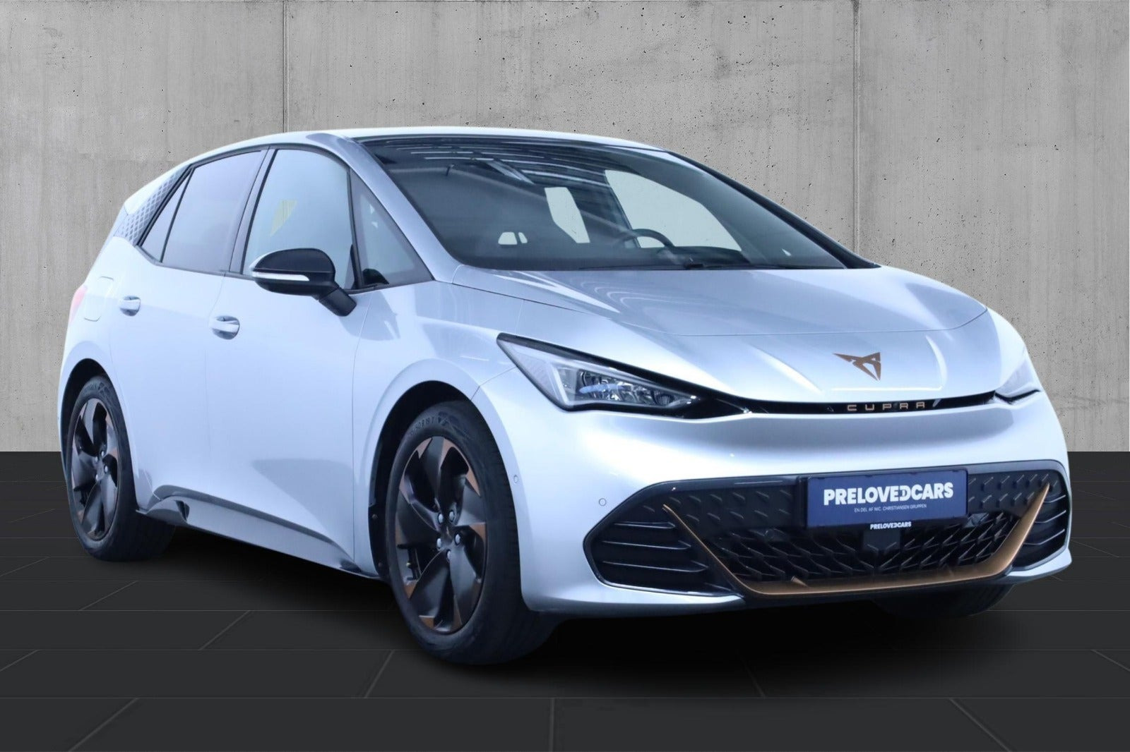 Sølv Cupra Born fra 2024