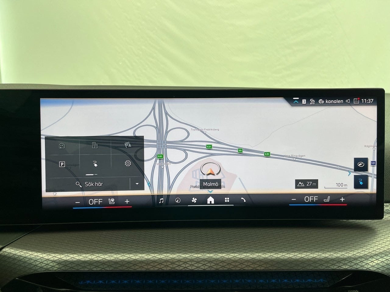 Hvid BMW i4 fra 2025