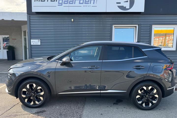 Grå Kia Sportage fra 2022