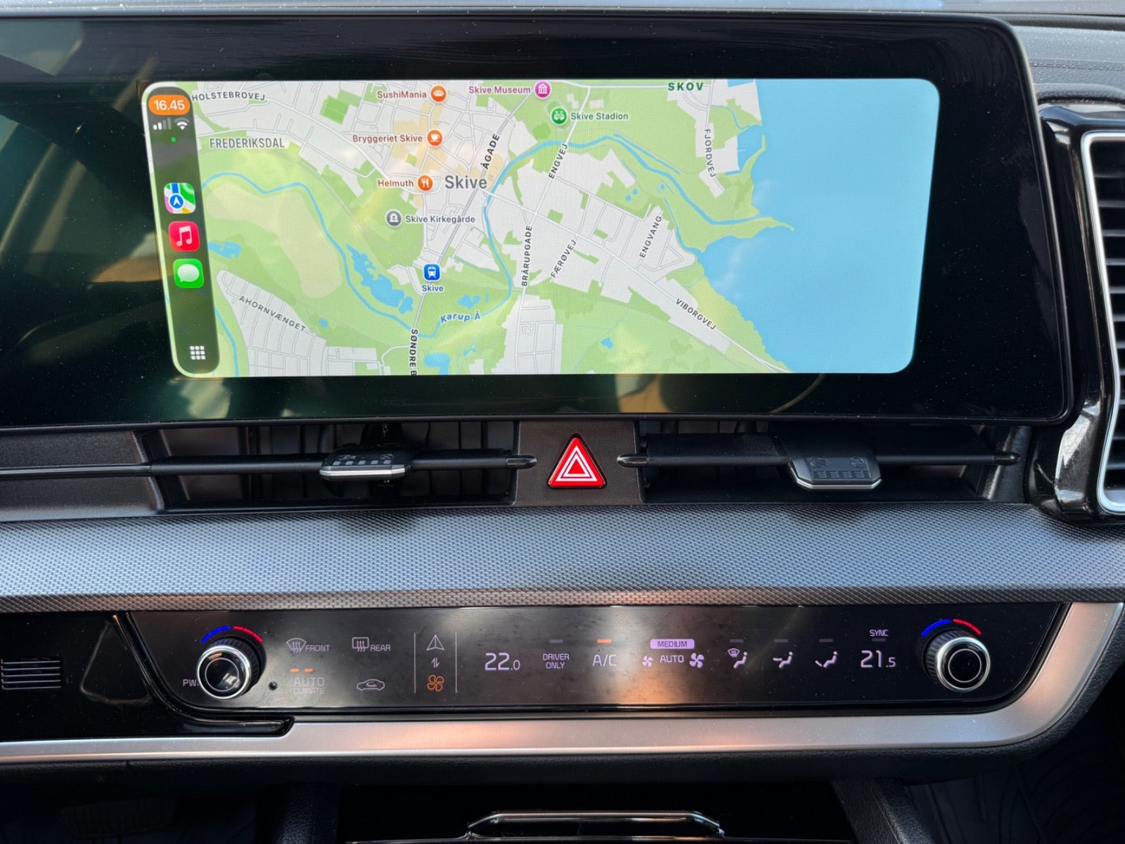 Grå Kia Sportage fra 2022