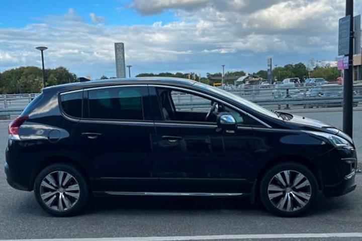 undefined Peugeot 3008 fra 2016