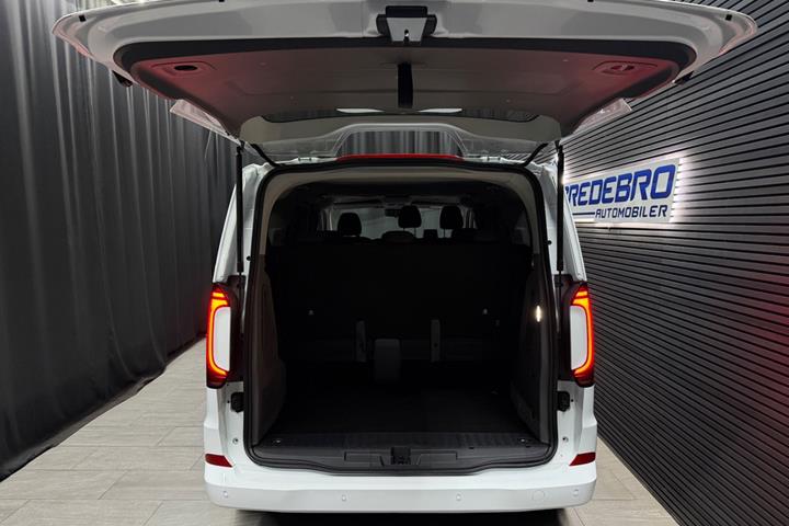 Hvid VW e-Caravelle fra 2025