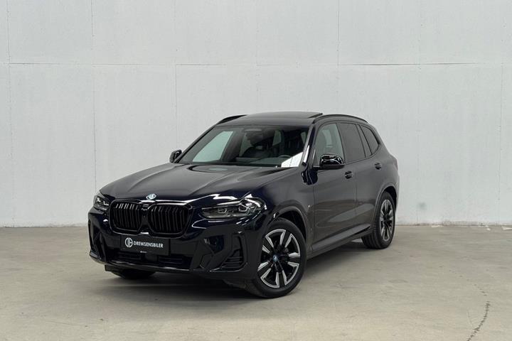 Sort BMW iX3 fra 2023