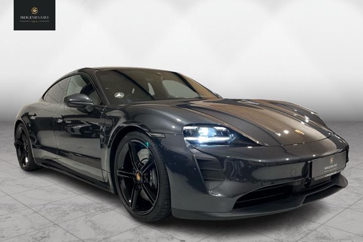 Grå Porsche Taycan fra 2022