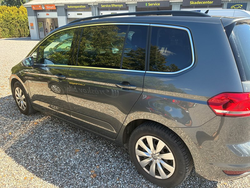 undefined VW Touran fra 2020