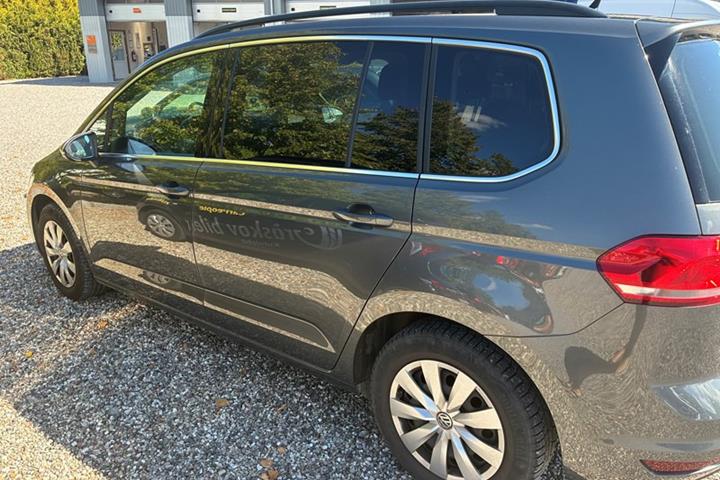 undefined VW Touran fra 2020