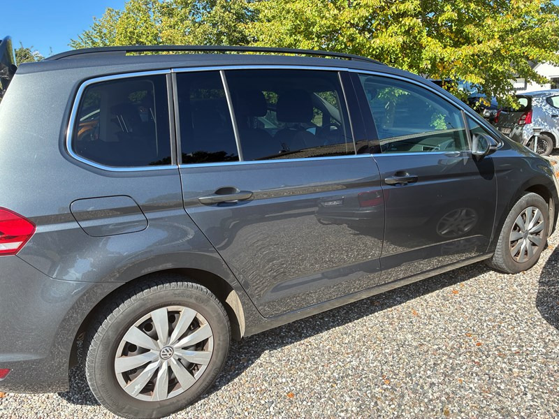undefined VW Touran fra 2020
