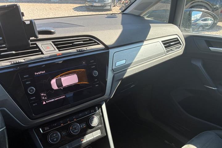 undefined VW Touran fra 2020