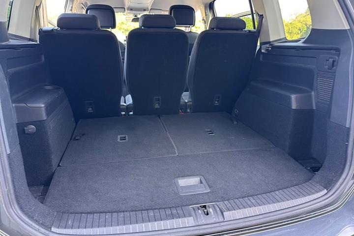 undefined VW Touran fra 2020