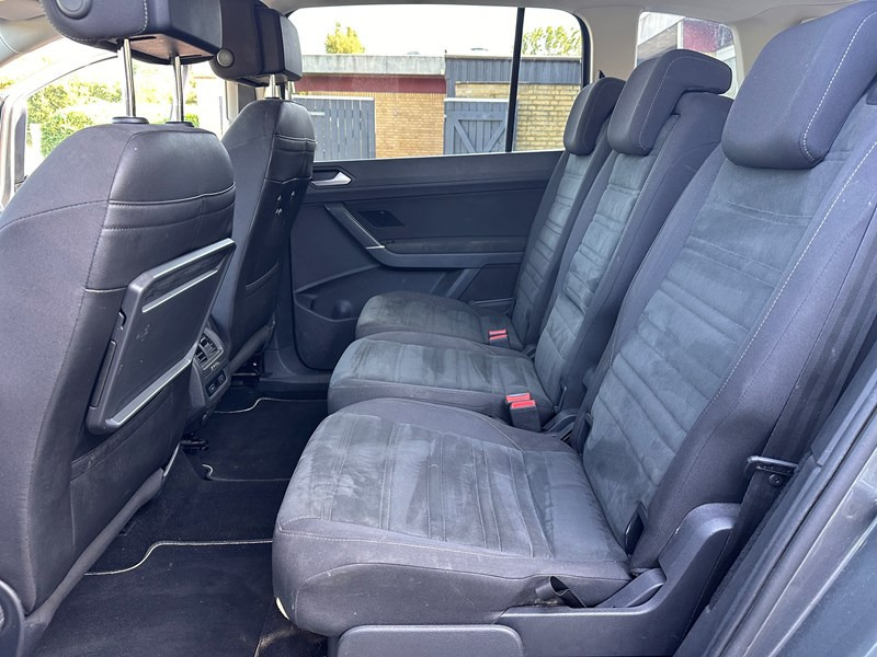 undefined VW Touran fra 2020