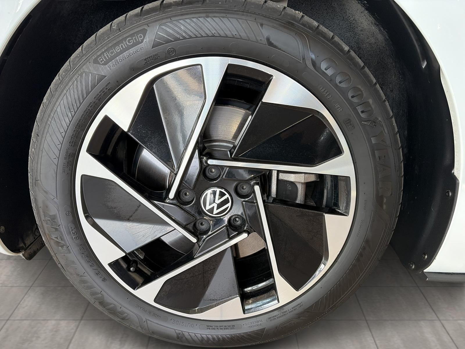 Hvid VW ID.3 fra 2023