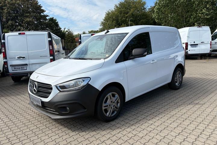 Hvid Mercedes Citan 110 fra 2022