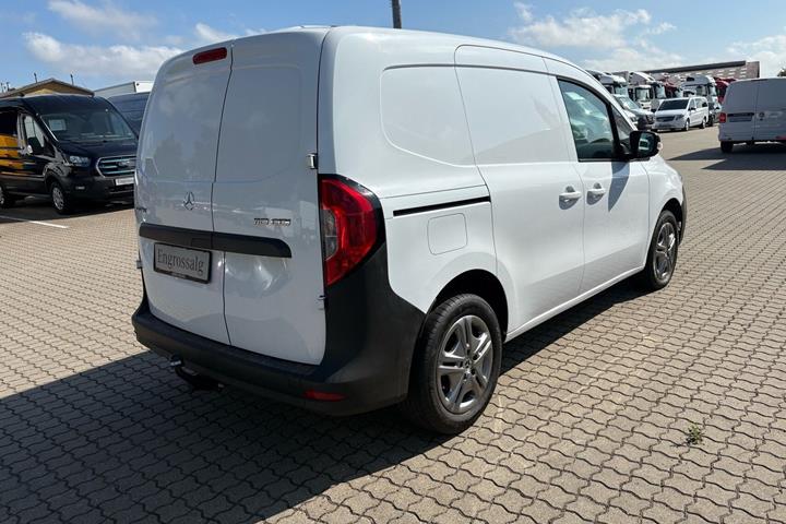 Hvid Mercedes Citan 110 fra 2022