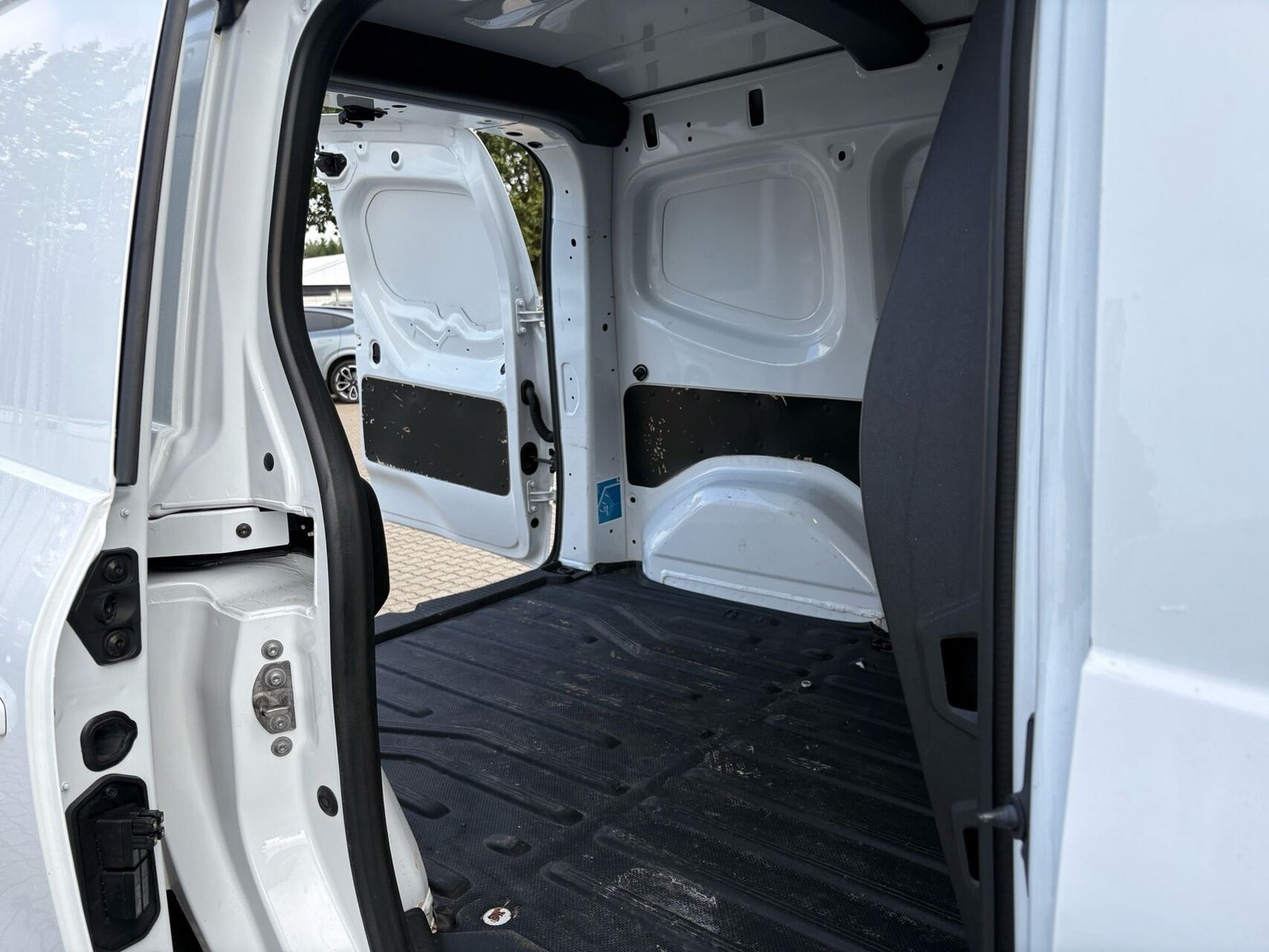 Hvid Mercedes Citan 110 fra 2022