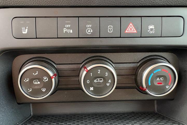 Hvid Mercedes Citan 110 fra 2022