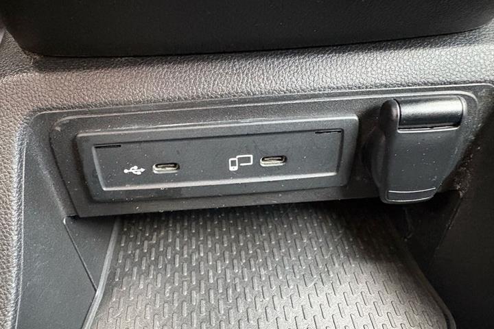 Hvid Mercedes Citan 110 fra 2022