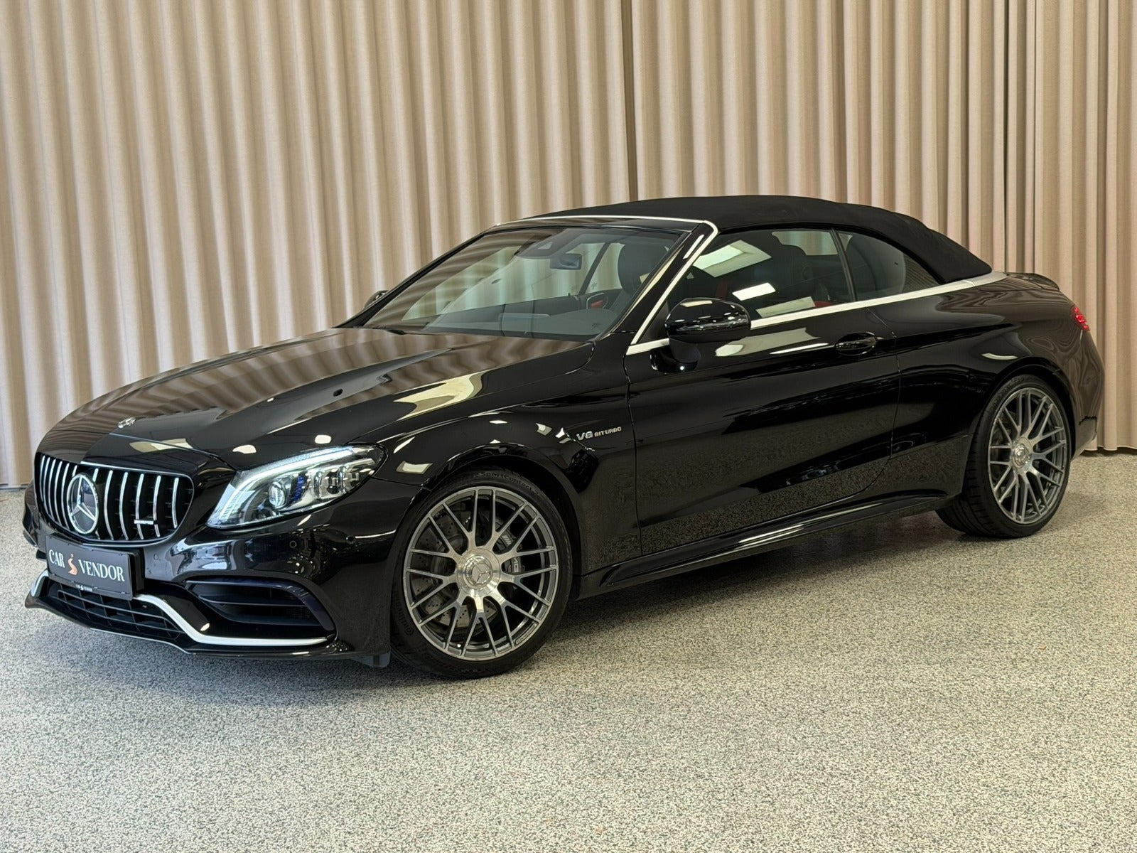 Sort Mercedes C63 fra 2019