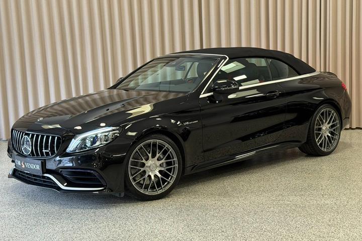 Sort Mercedes C63 fra 2019