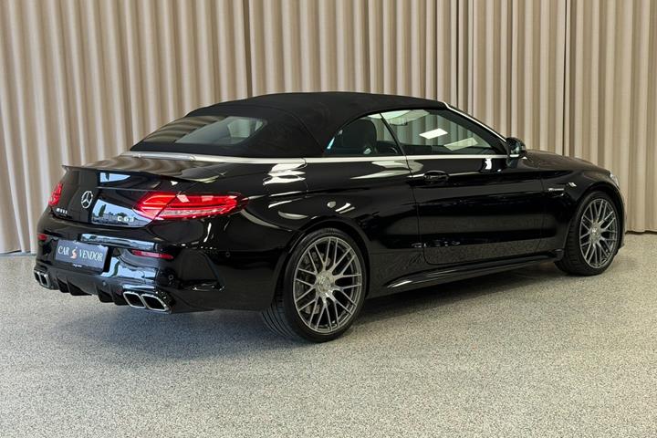Sort Mercedes C63 fra 2019