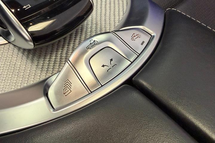 Sort Mercedes C63 fra 2019
