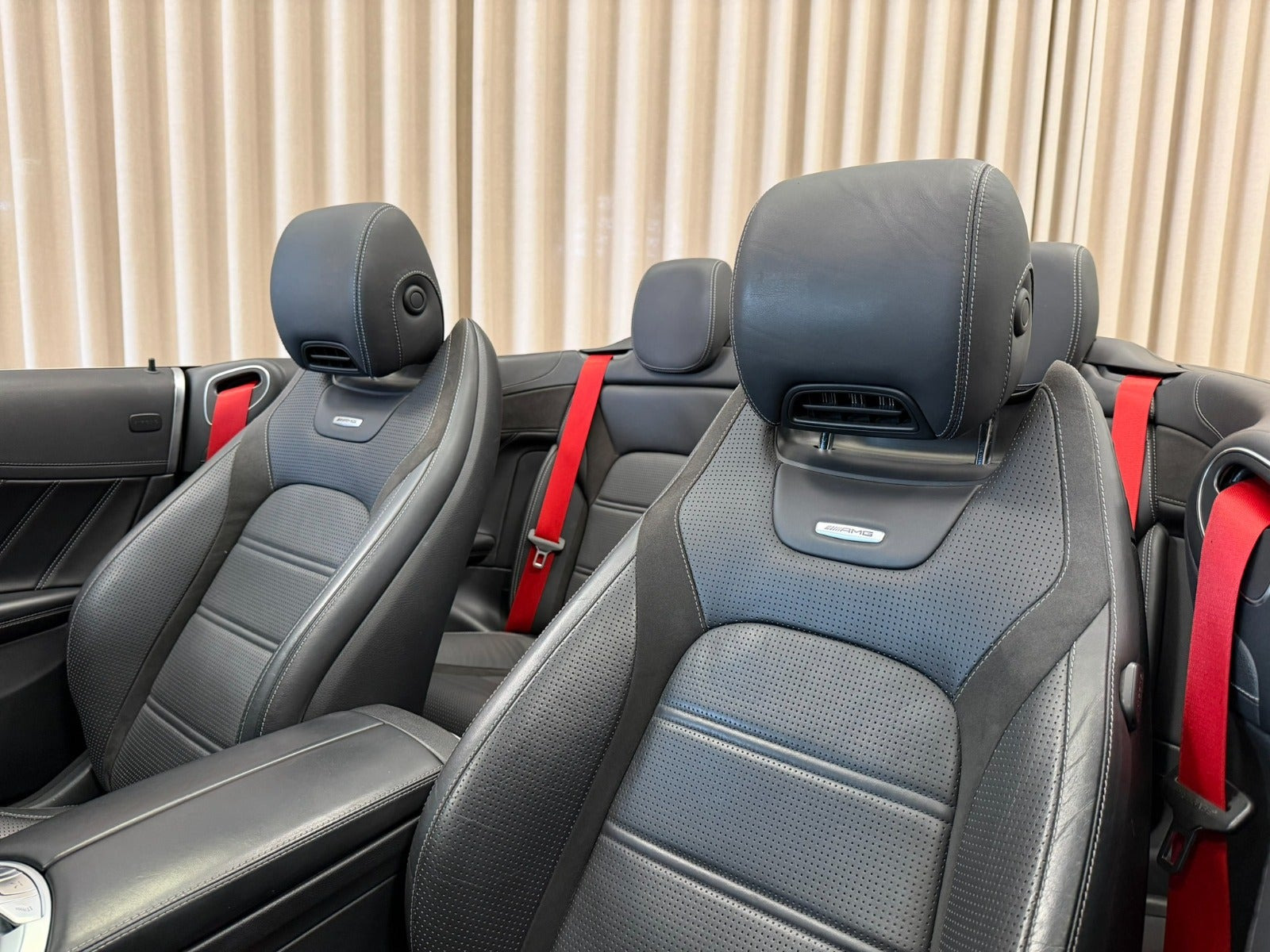 Sort Mercedes C63 fra 2019