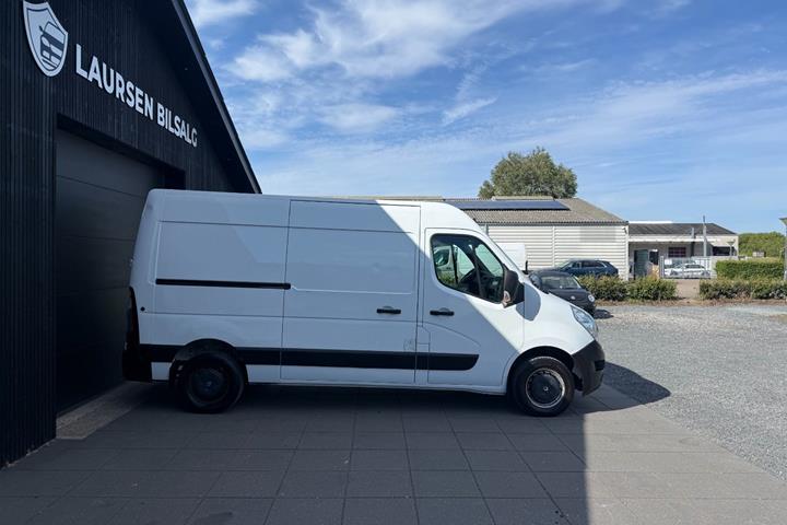 Hvid Renault Master III T35 fra 2016