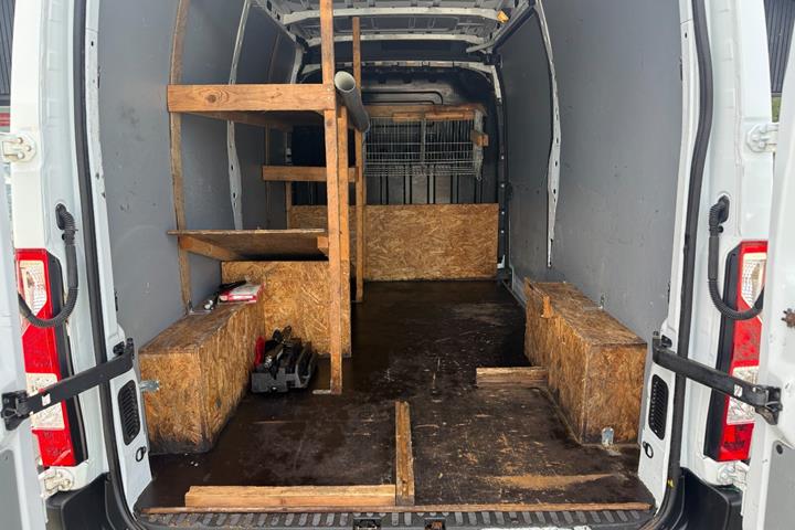 Hvid Renault Master III T35 fra 2016