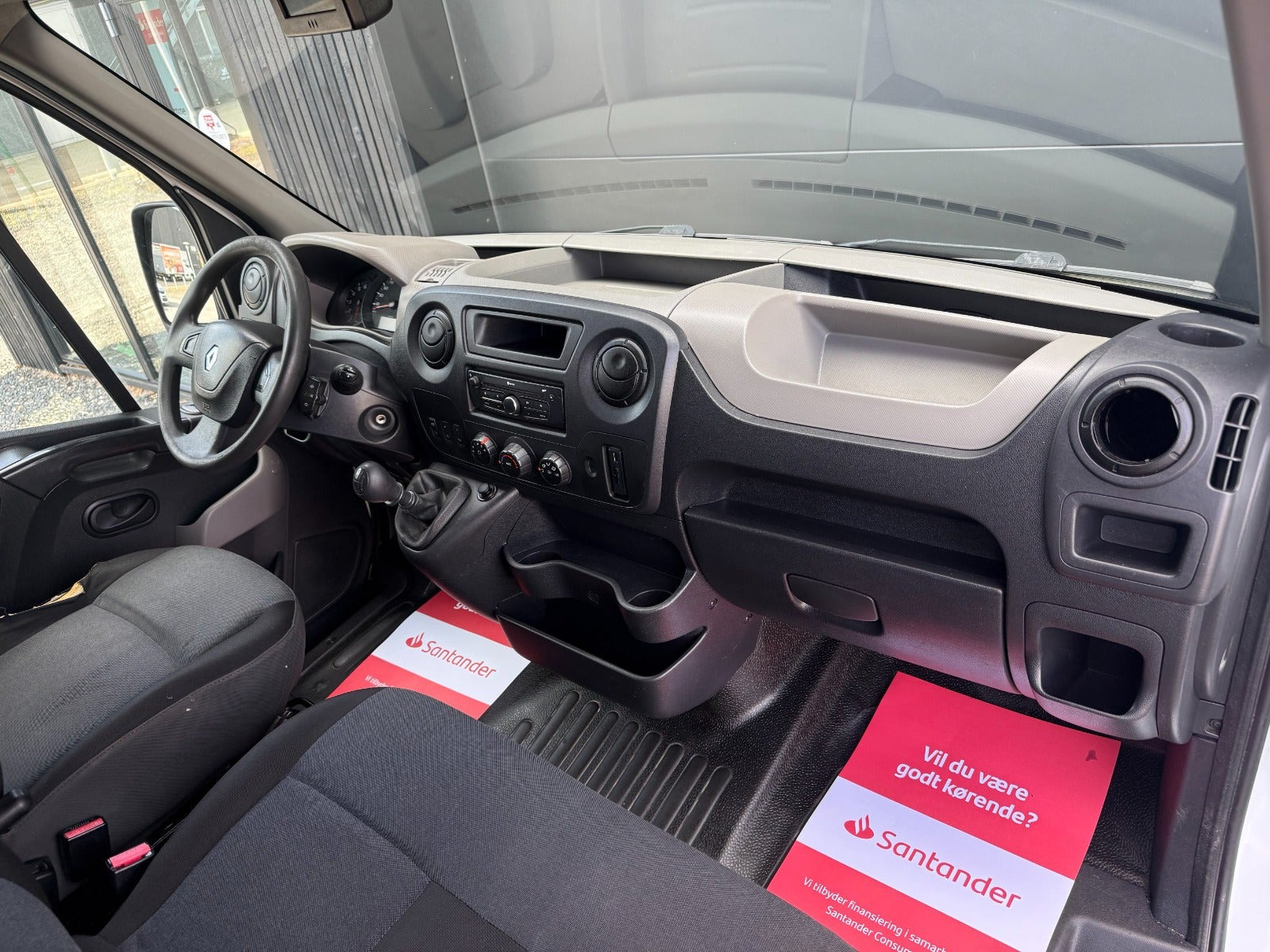 Hvid Renault Master III T35 fra 2016