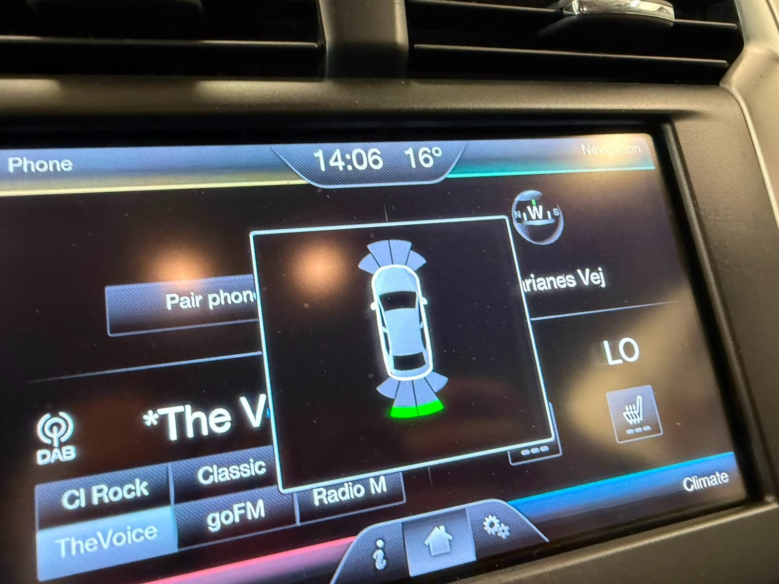 Grå Ford Mondeo fra 2015