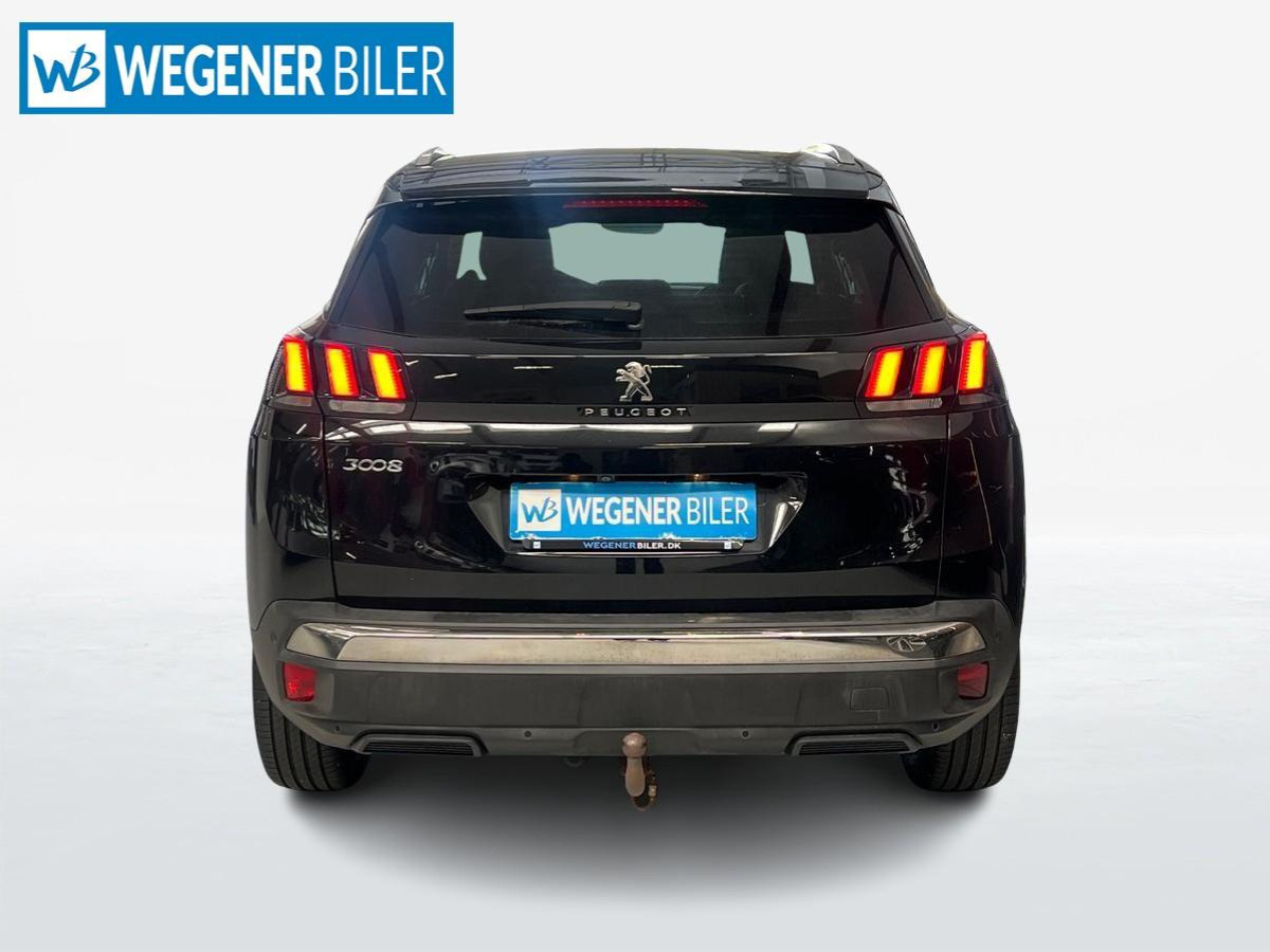 Sort Peugeot 3008 fra 2019