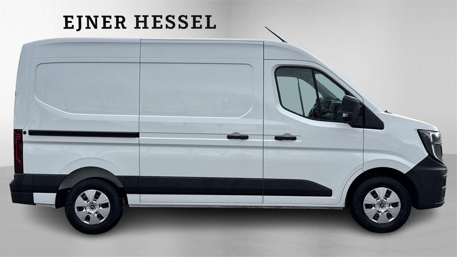 Hvid Renault Master V T33 fra 2025