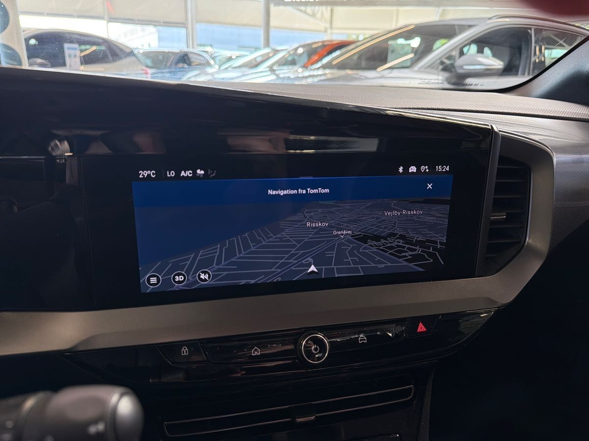 Sort Opel Mokka-e fra 2025