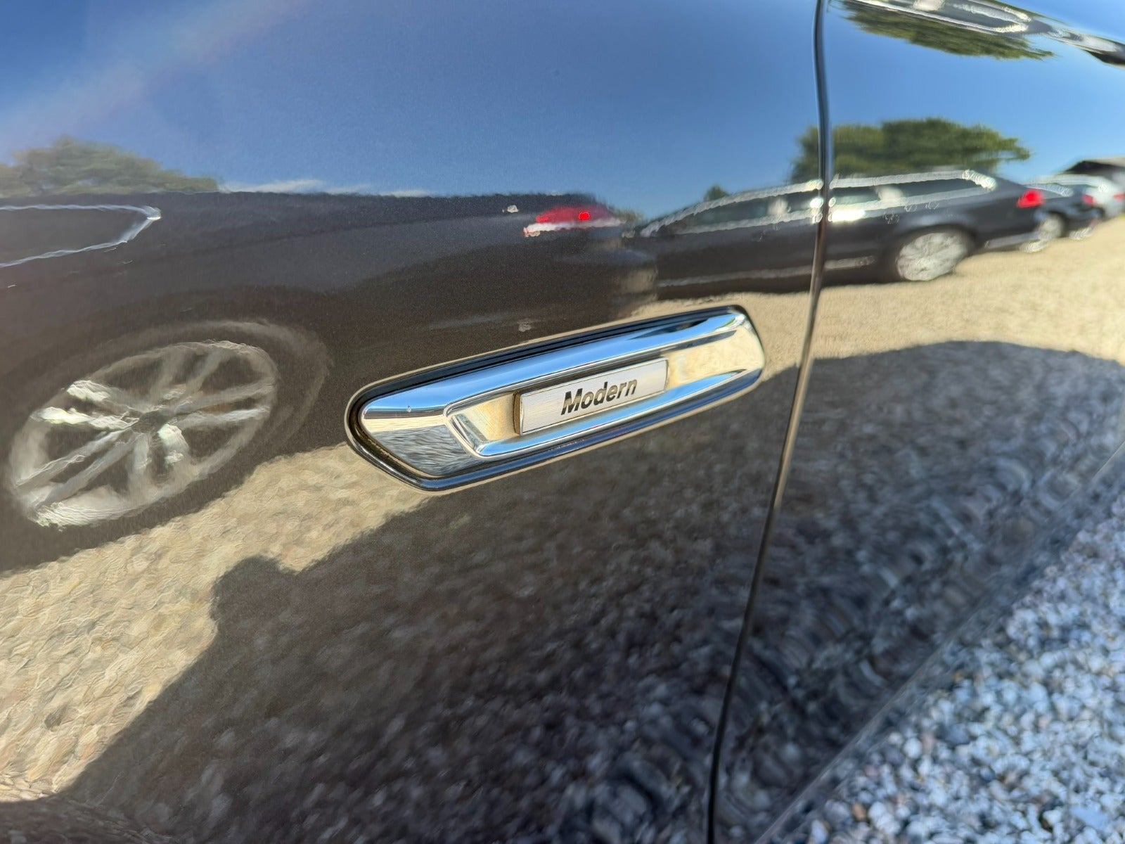 Grå BMW 530d fra 2014