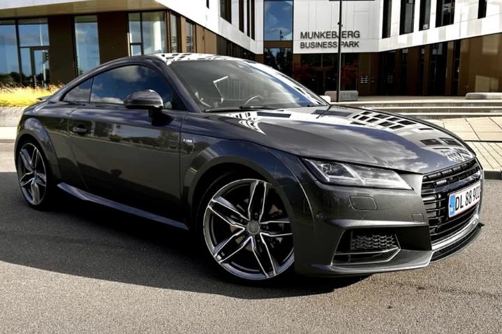 Grå Audi TT fra 2015