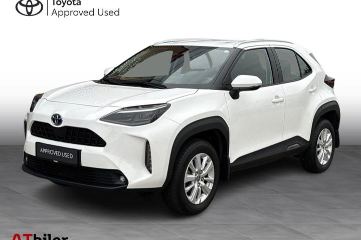 Hvid Toyota Yaris Cross fra 2022