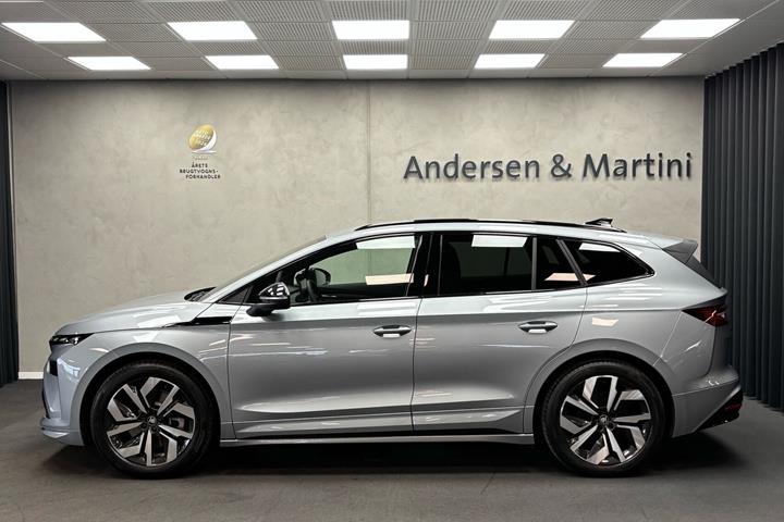 Grå Skoda Enyaq fra 2026