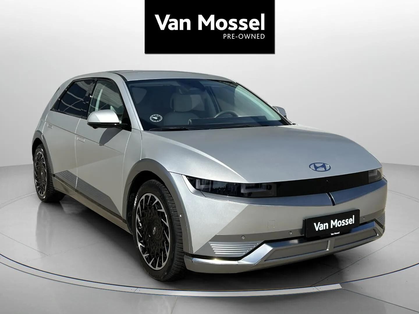Gul Hyundai Ioniq 5 fra 2023
